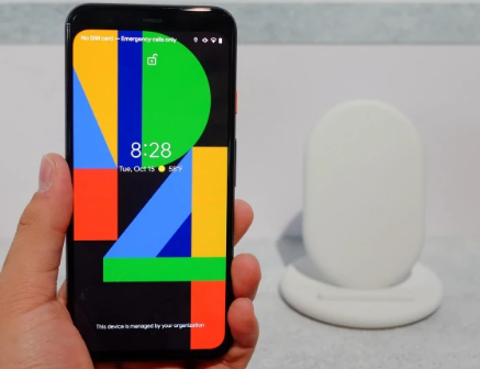 新交易终于使谷歌的智能但昂贵的谷歌PixelStand负担得起